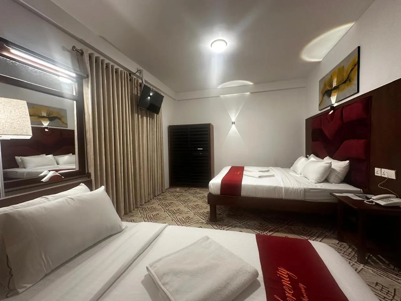 Serenity Lake Nuwara Eliya Hotel
