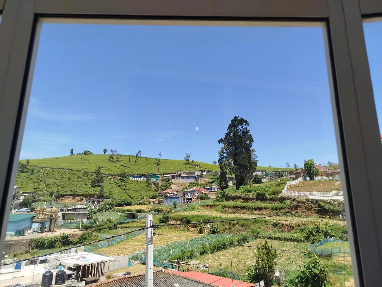 Serenity Lake Nuwara Eliya Hotel
