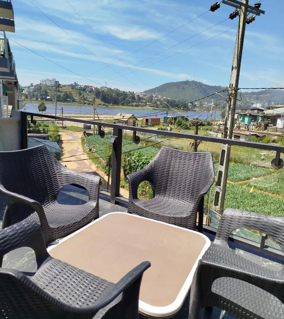 ** Hotel Serenity Lake Nuwara Eliya Sri Lanka